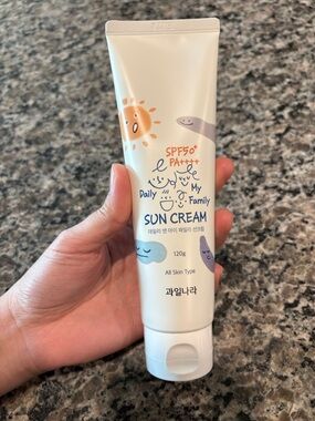 We Los Daily My Family Sun Cream SPF50+ Cream Made in Korea NWT